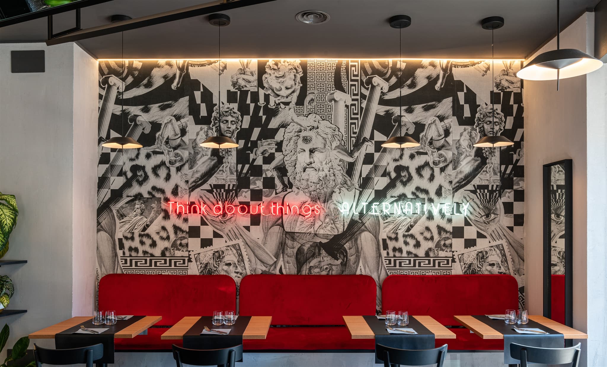 Alternativo Restaurant & Lounge Bar — Image 4