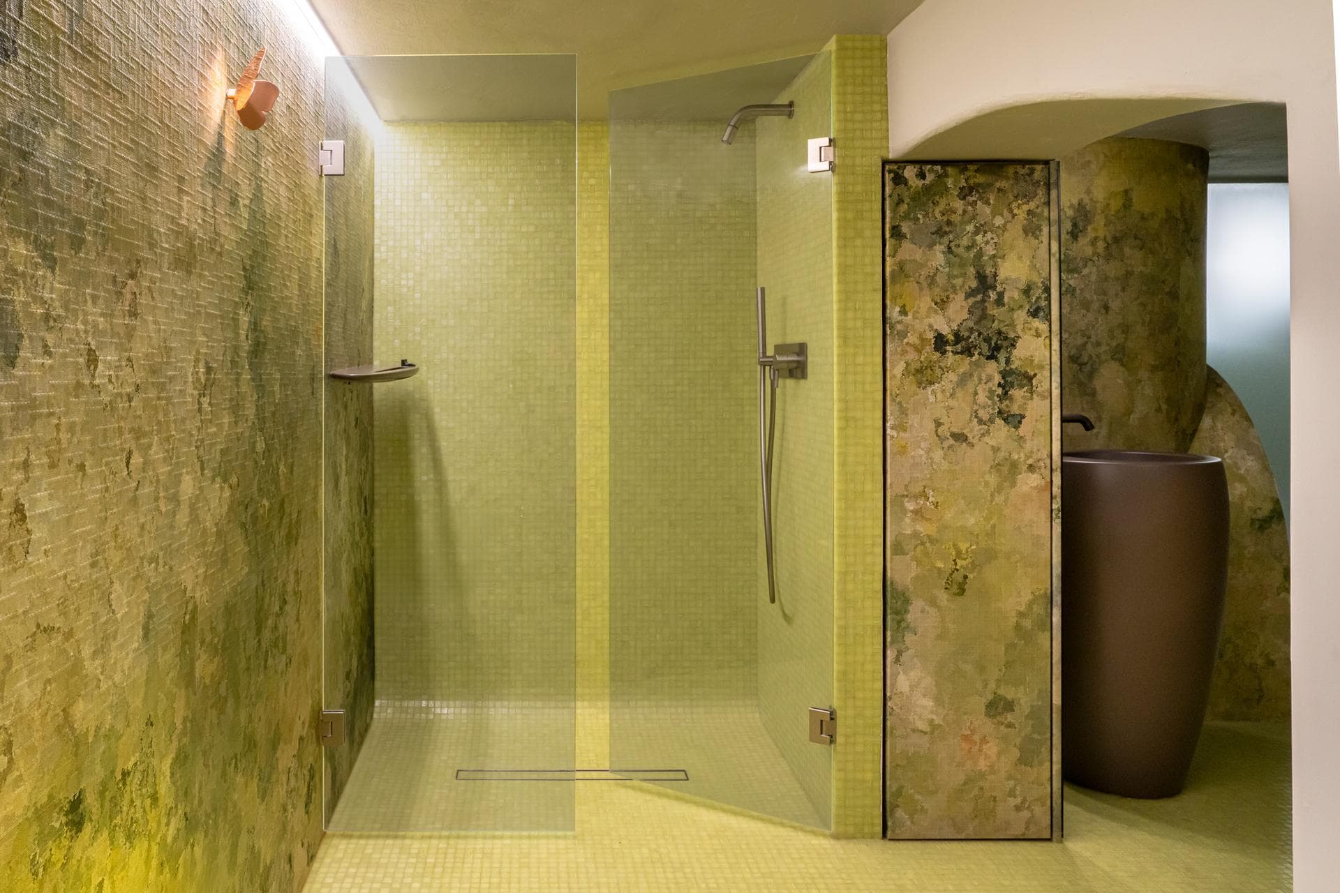 Qeeboo Corporate Spa — Image 2