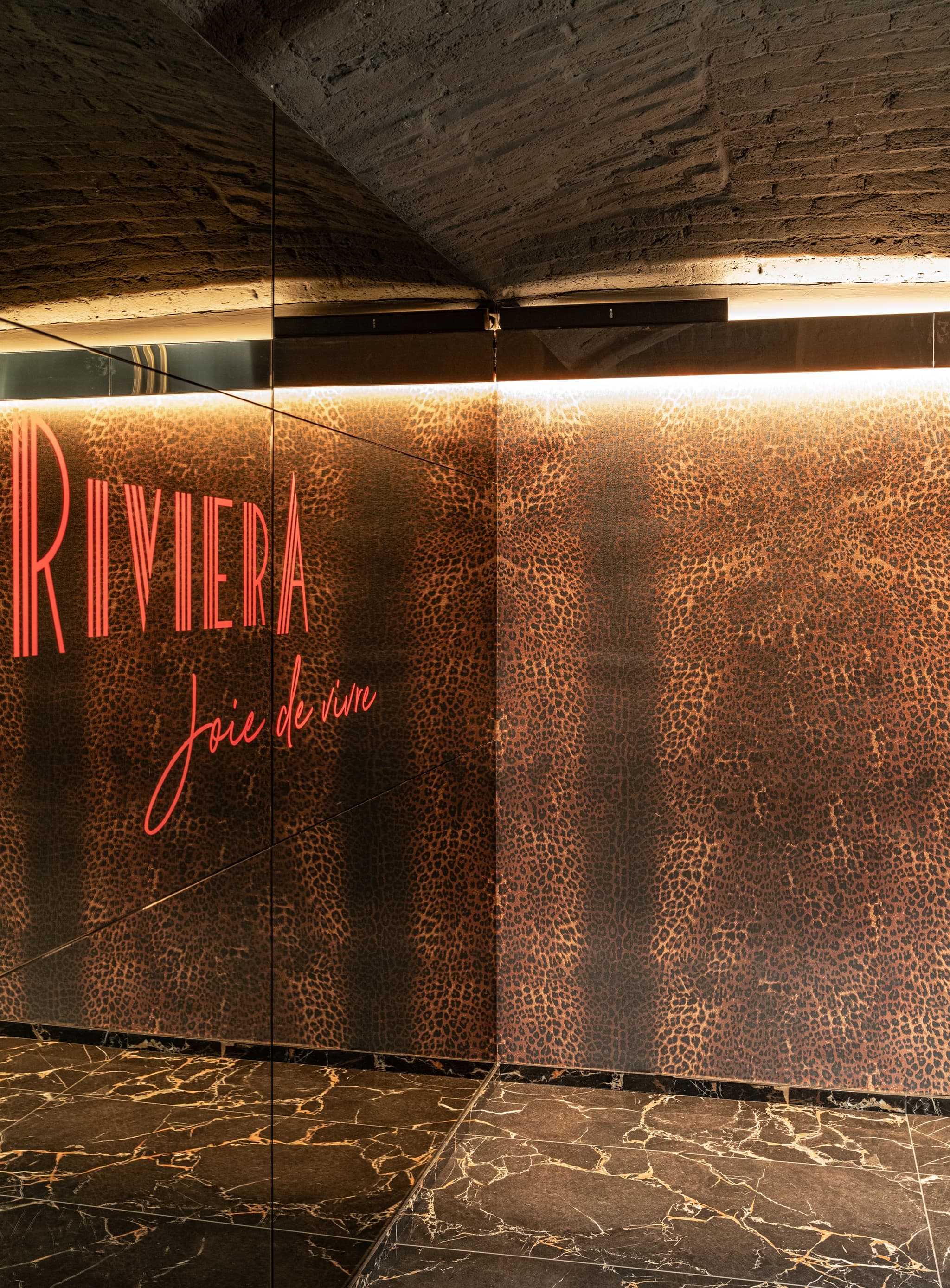 Riviera — Image 4