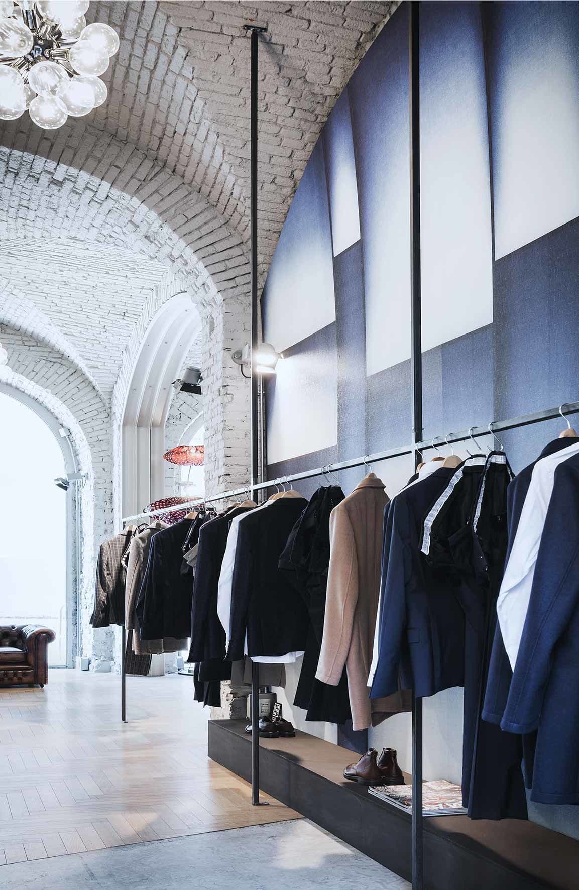 Cattina Abbigliamento — Italy