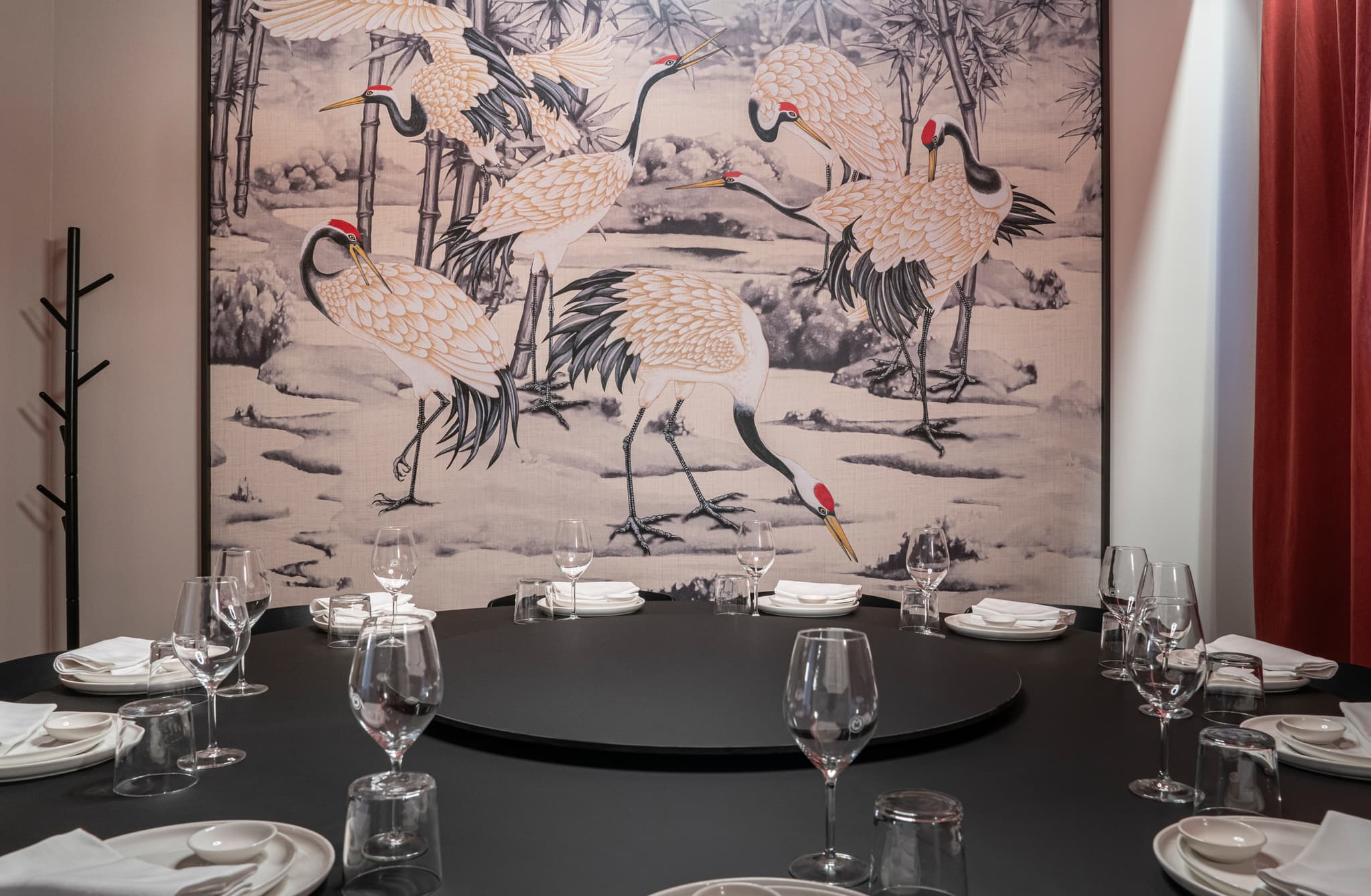 Chateau Dufan — Milano, Via Paolo Sarpi, Italy