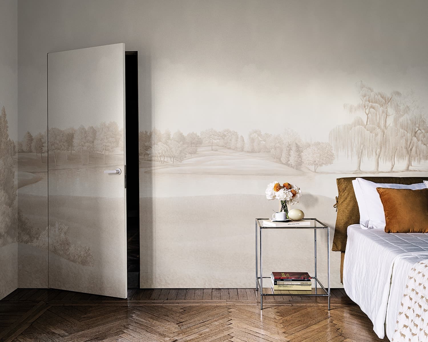 La Pelouse Royale — Room Scene 4