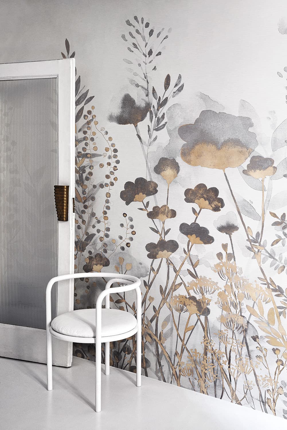 Felicia by Alba Ferrari, in a room