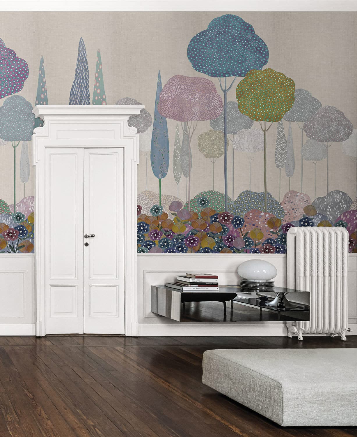 Les Princesses in a room