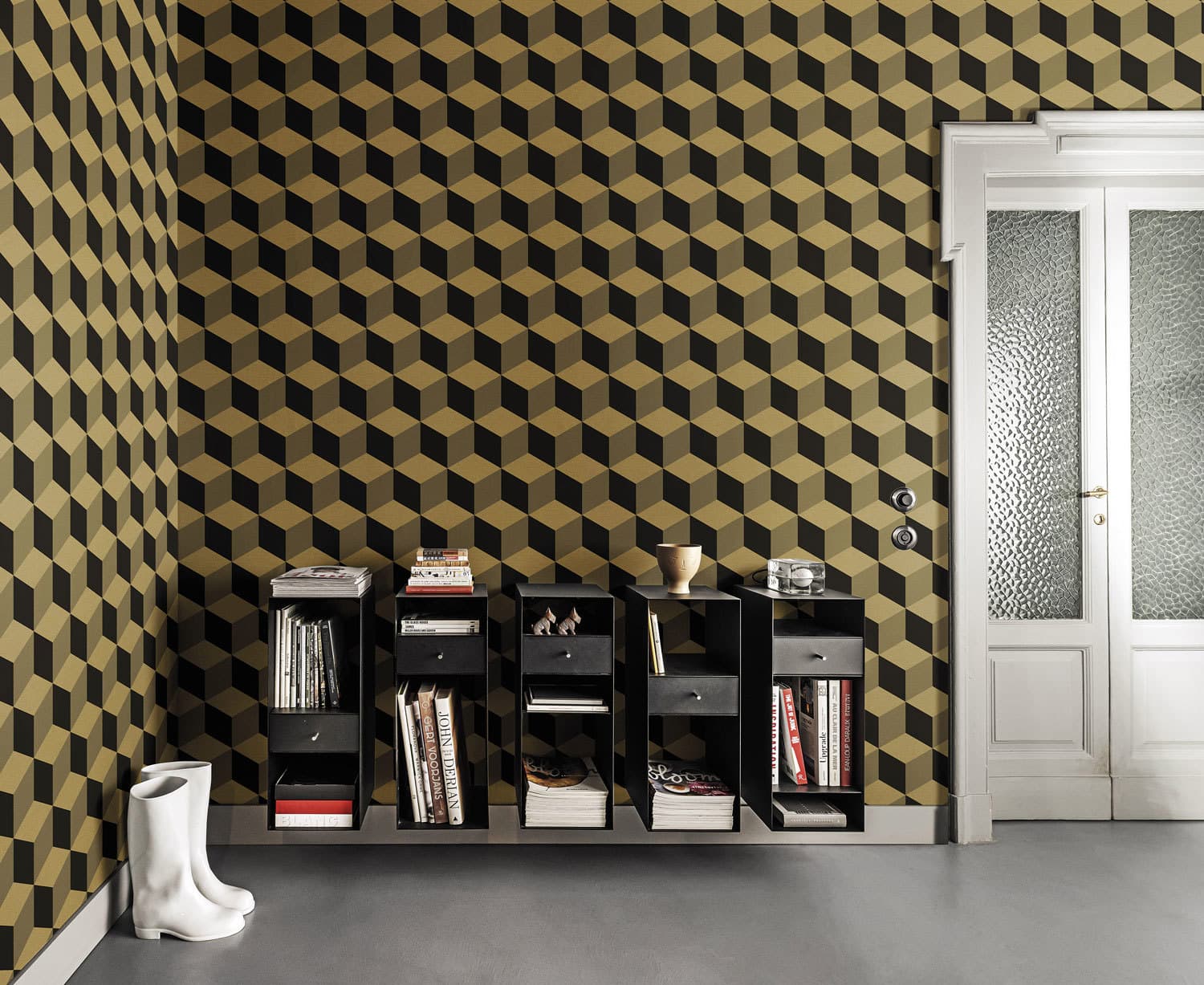 Échecs by Tale Books, in a room