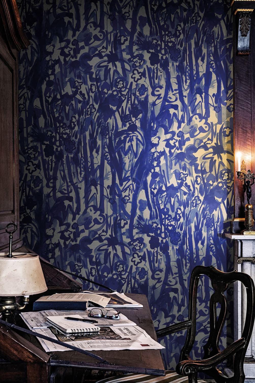 Luar wallpaper, room scene 3