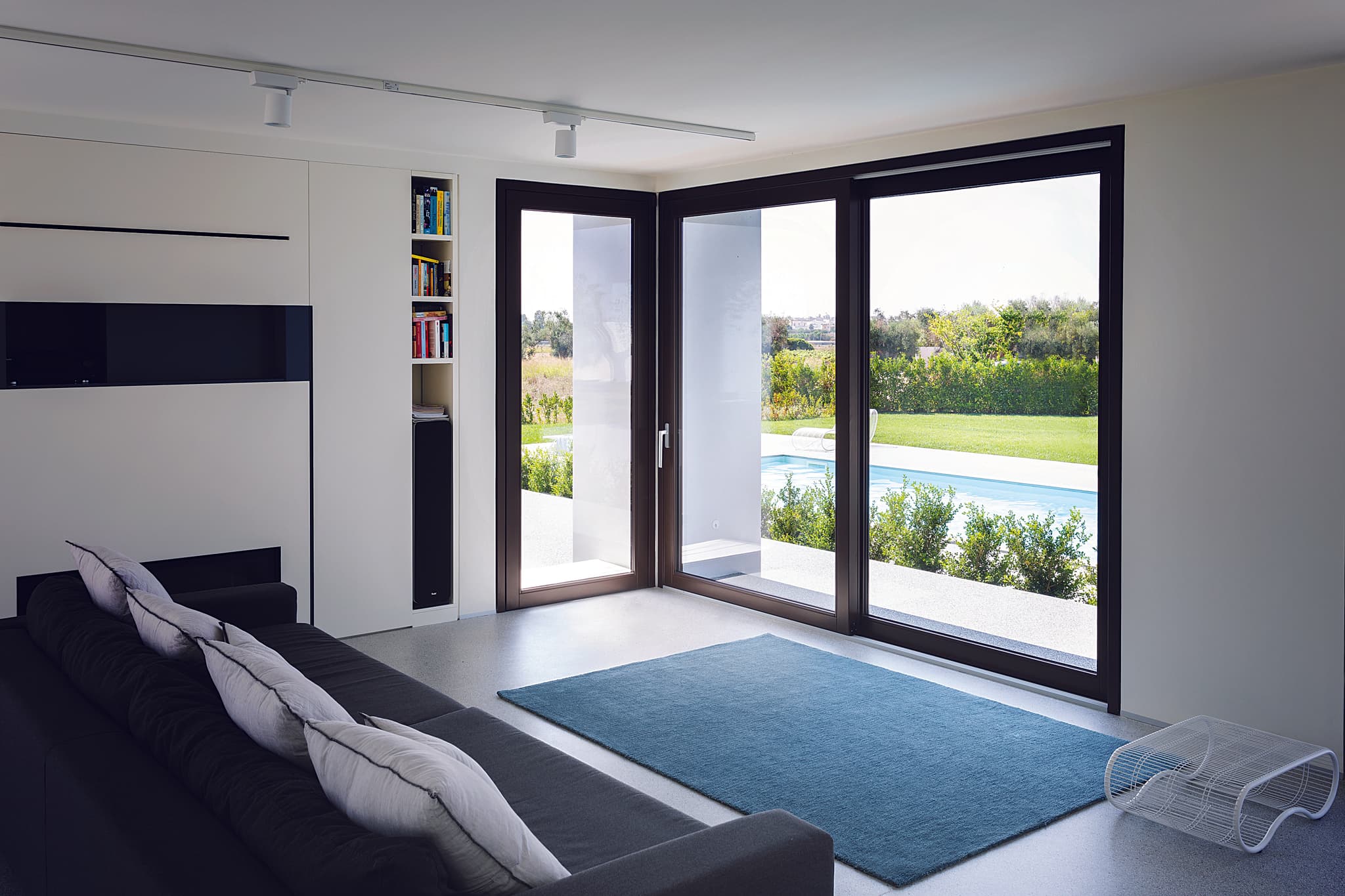 LR1803 - Callisto — LR1803_-_Callisto-2