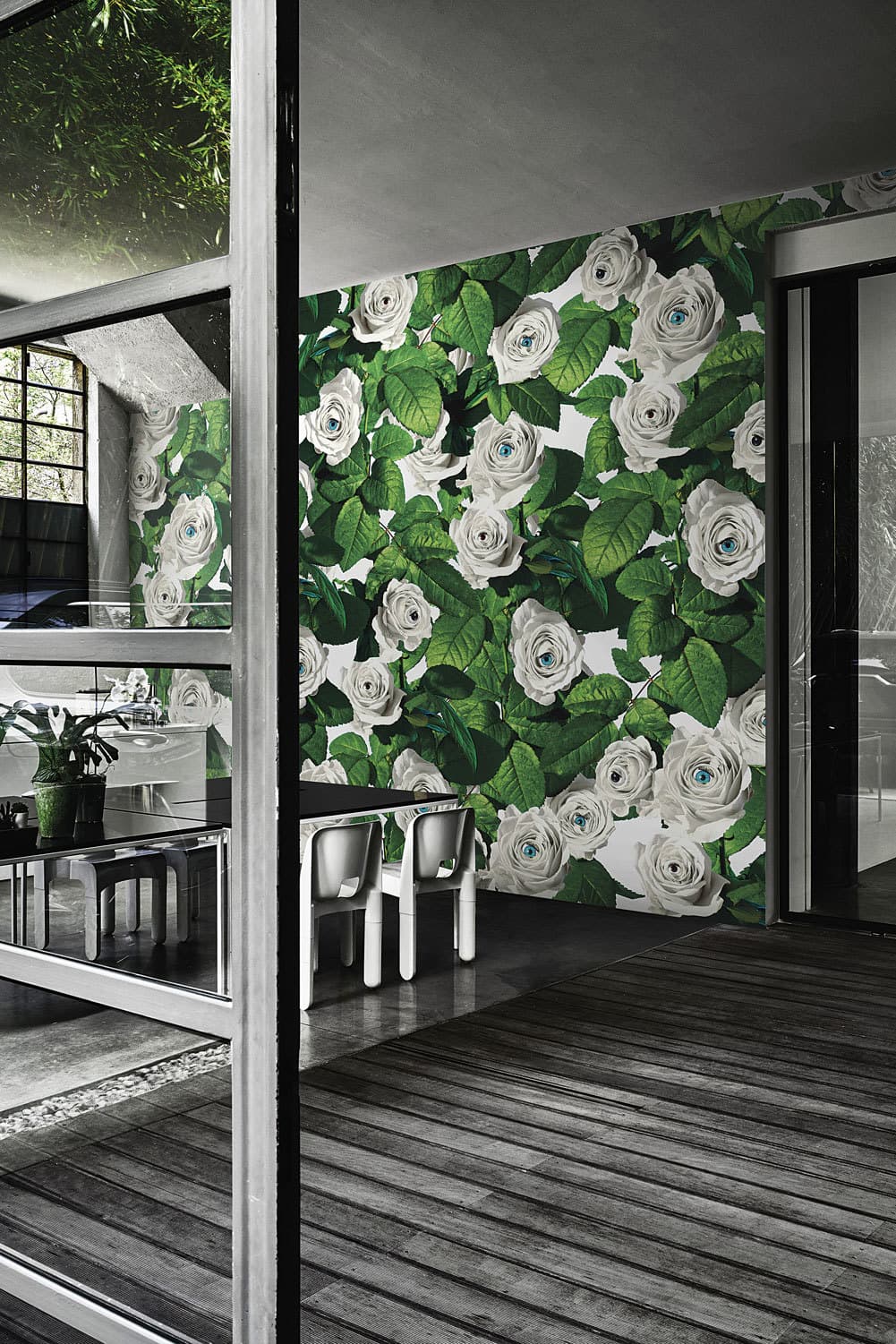 EYES & ROSES wallpaper, room scene 2
